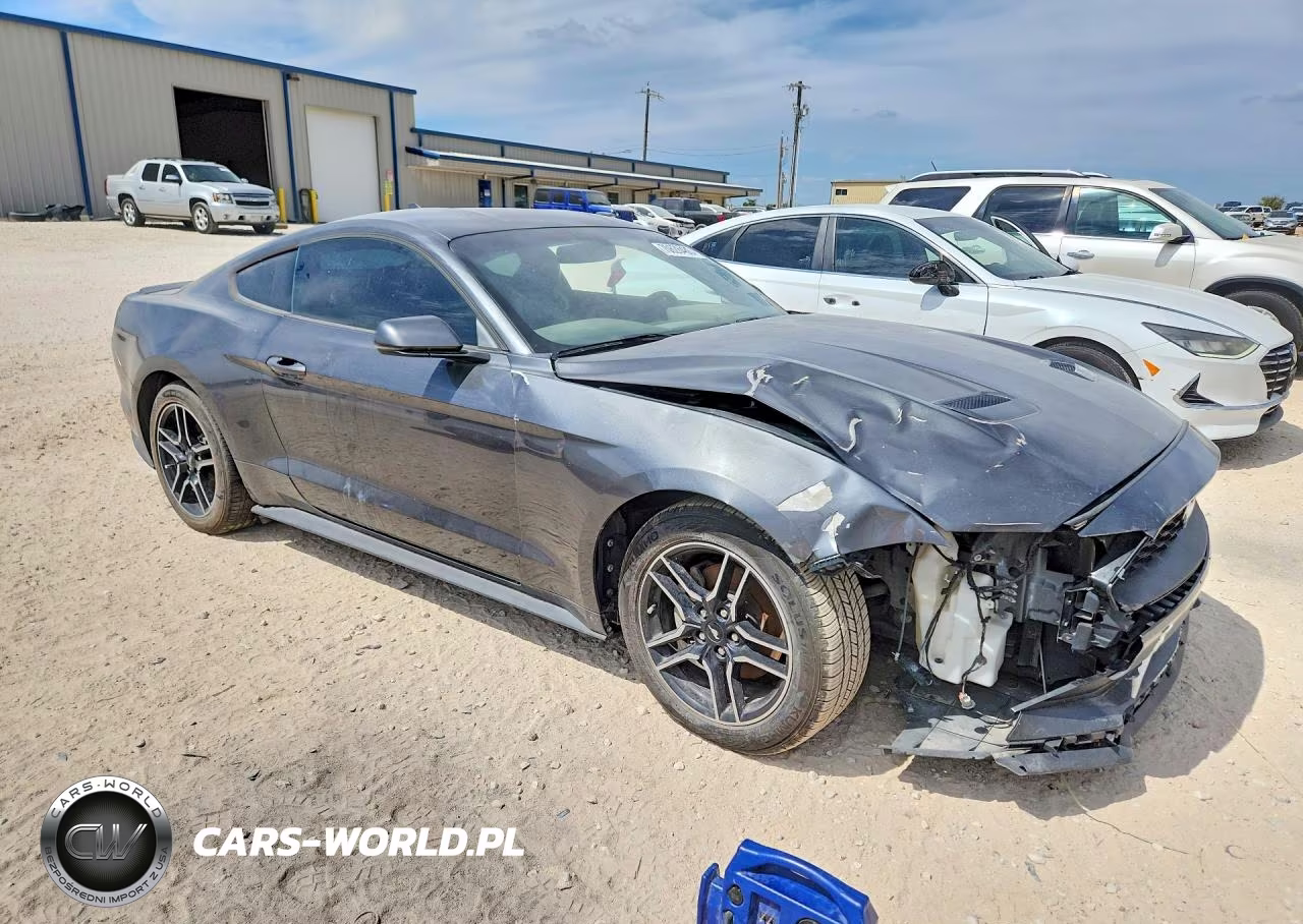 2020 Ford Mustang VIN:1FA6P8TH2L5138626 - 4