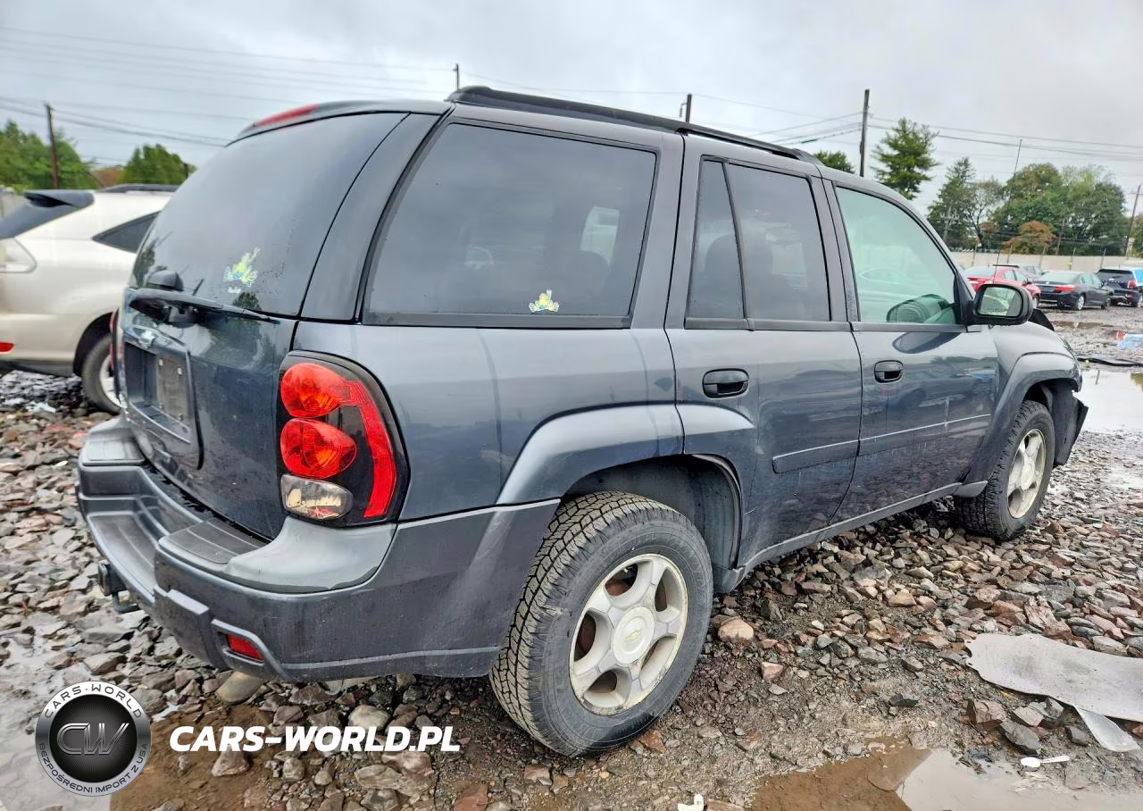 2007 Chevrolet Trailblazer Ls VIN:1GNDT13S972244599 - 3
