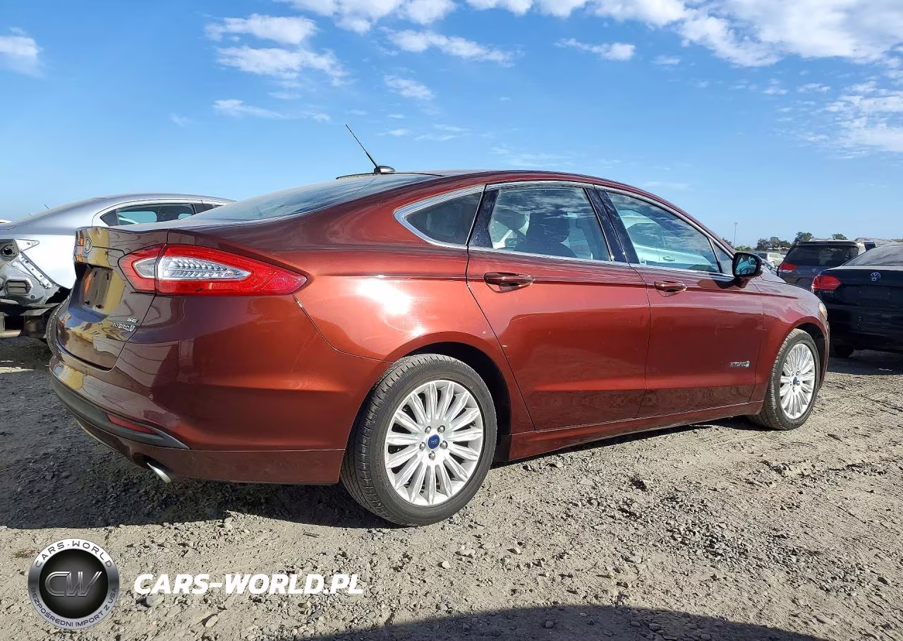 2015 Ford Fusion Se Hybrid VIN:3FA6P0LU9FR199150 - 3