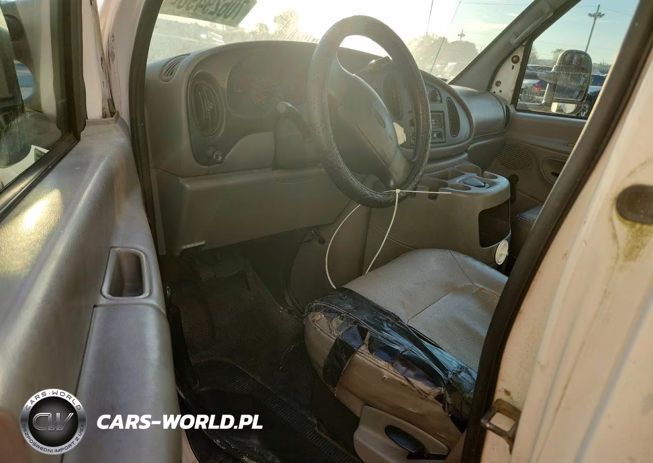 2001 Ford Econoline E350 Super Duty Cutaway Van VIN:1FDWE35L51HA24437 - 8