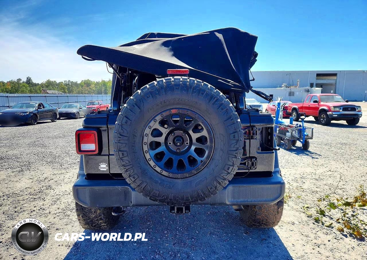 2018 Jeep Wrangler Unlimited Sport VIN:1C4HJXDG7JW109442 - 6
