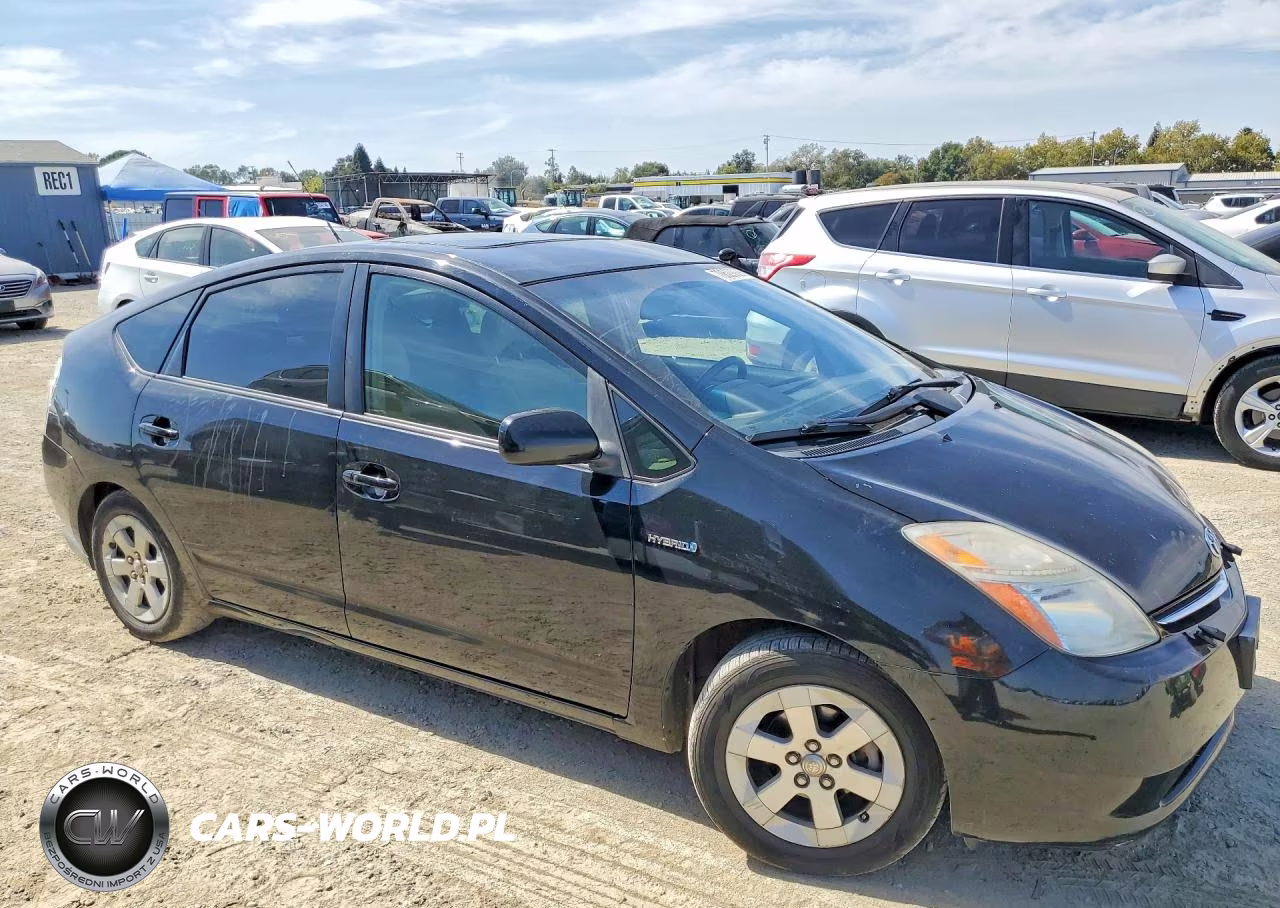 2008 Toyota Prius Base VIN:JTDKB20U083410244 - 4