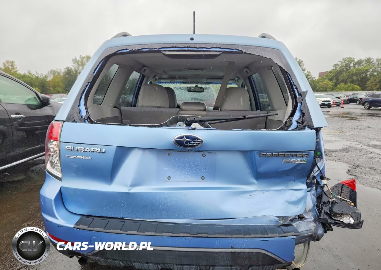 2011 Subaru Forester 2.5X Premium VIN:JF2SHADC9BH762065 - 6