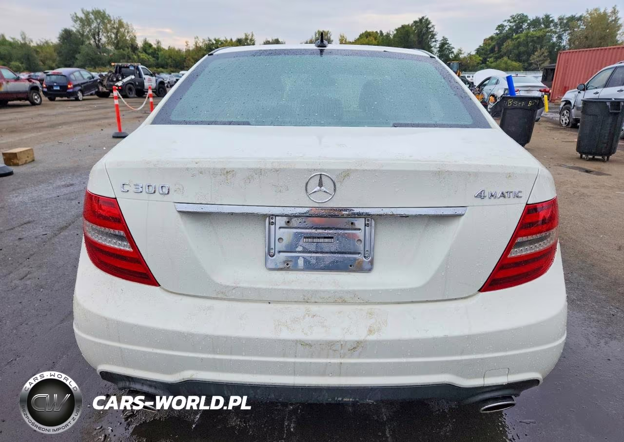 2012 Mercedes-Benz C 300 4Matic VIN:WDDGF8BB4CR211220 - 6