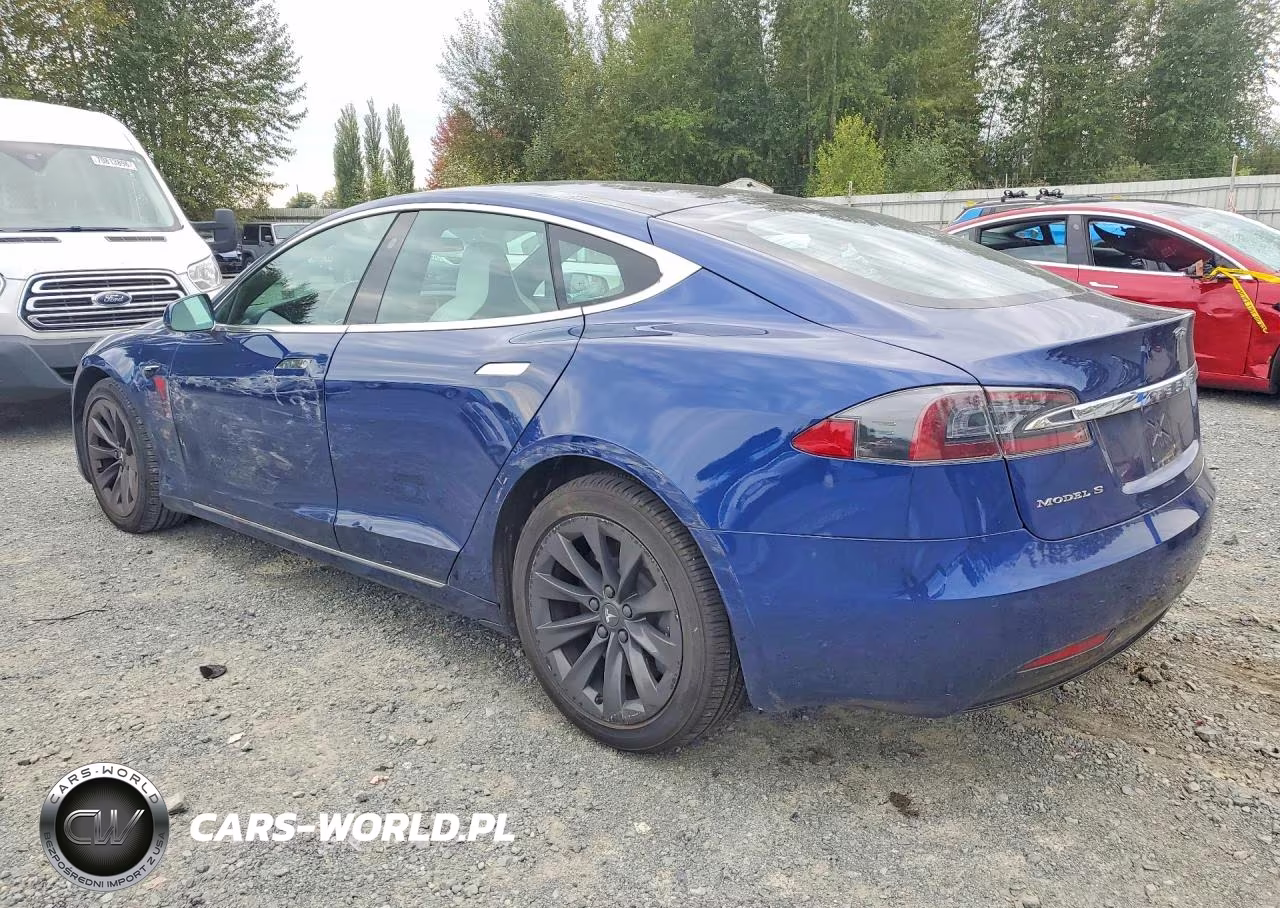 2018 Tesla Model S VIN:5YJSA1E22JF268699 - 2