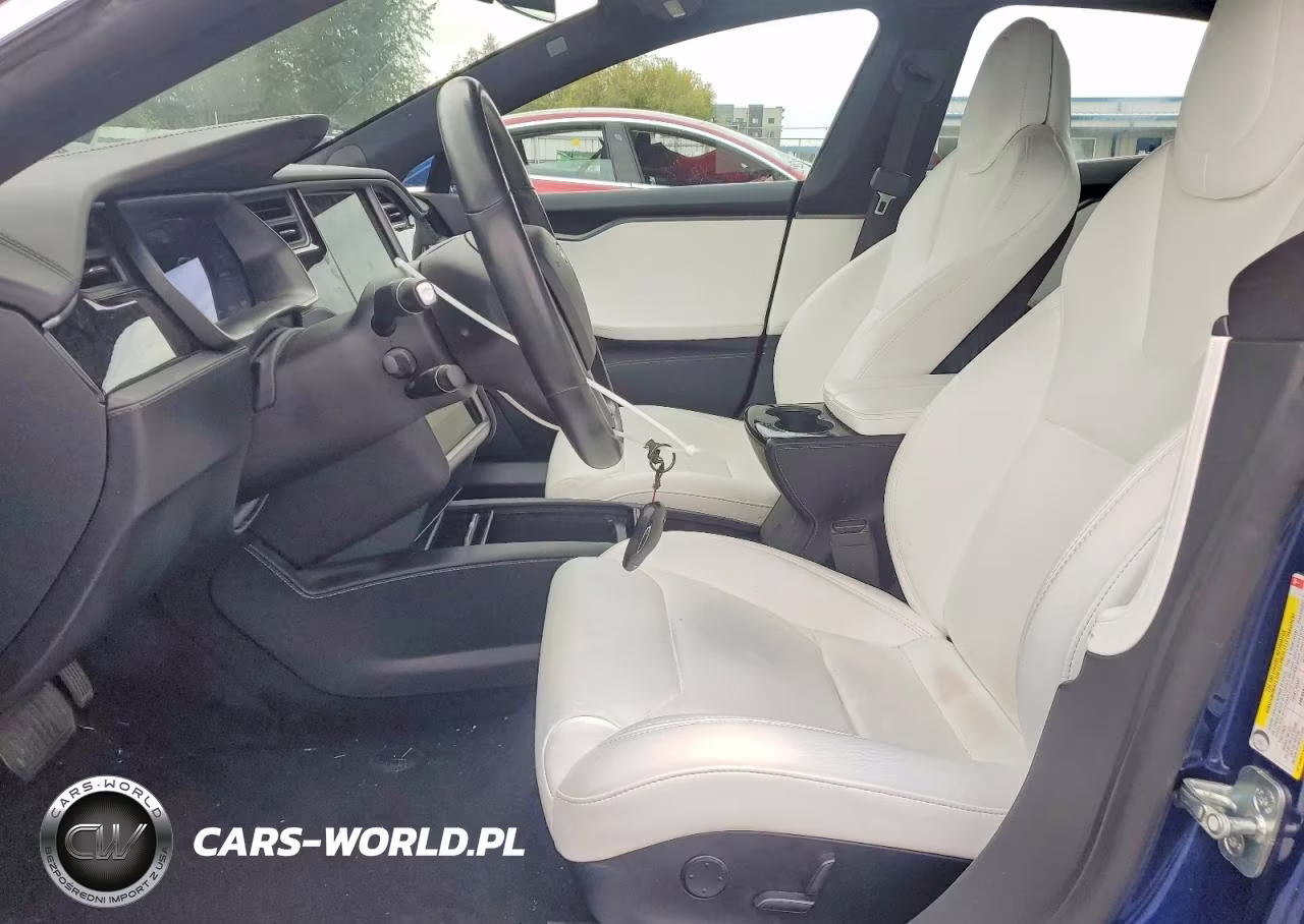 2018 Tesla Model S VIN:5YJSA1E22JF268699 - 7