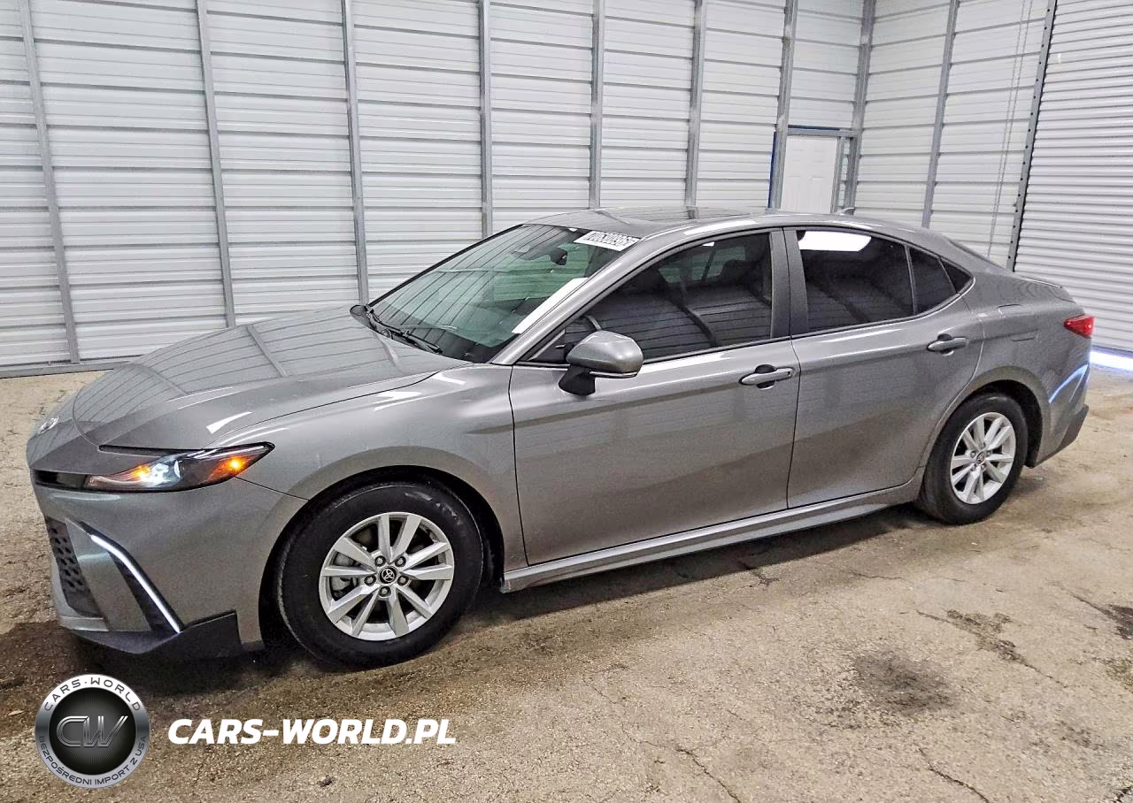 2025 Toyota Camry Se – zdjęcie 1 z 13