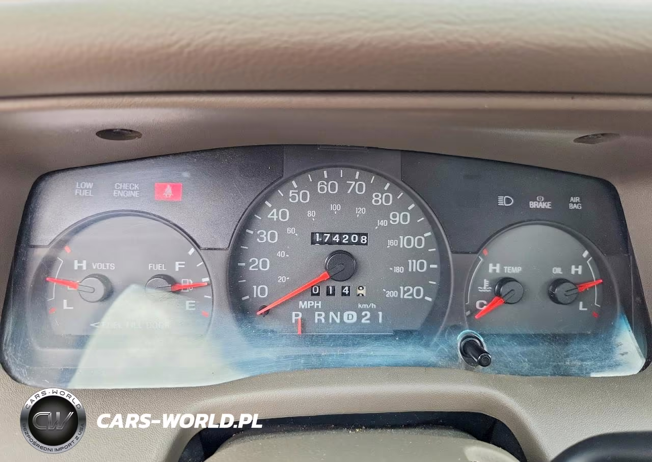 2000 Mercury Grand Marquis Ls VIN:2MEFM75WXYX646727 - 9