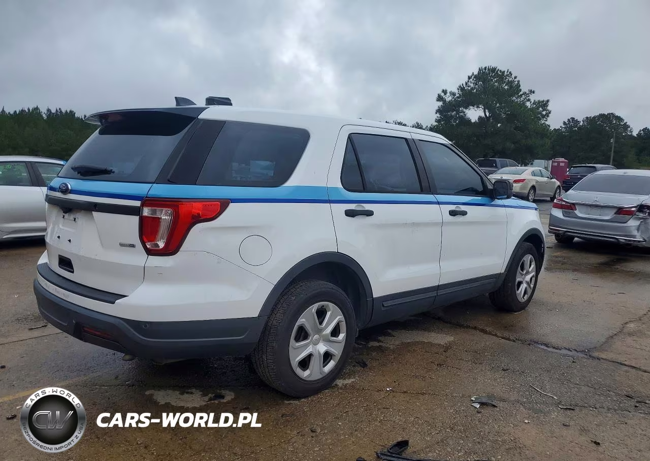 2018 Ford Explorer Police Interceptor VIN:1FM5K8AR0JGA44418 - 3