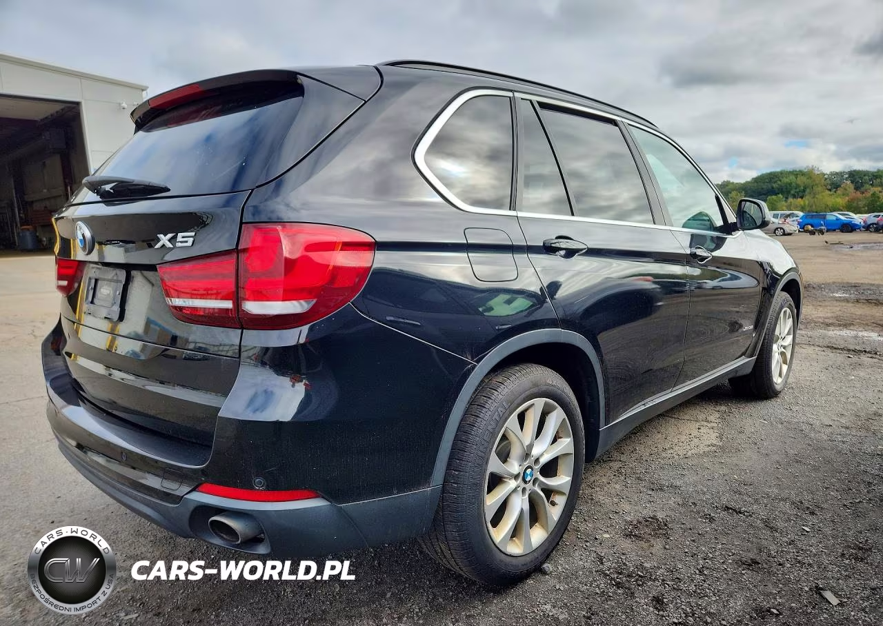 2016 BMW X5 xDrive35I VIN:5UXKR0C5XG0S85594 - 3