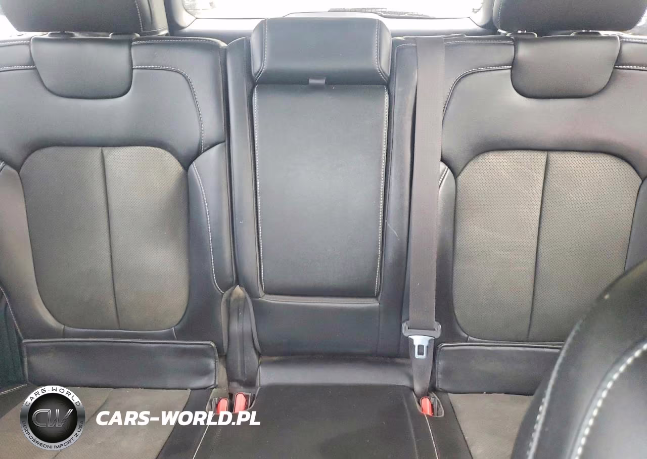 2023 Jeep Grand Cherokee Laredo VIN:1C4RJHAG3P8900787 - 10