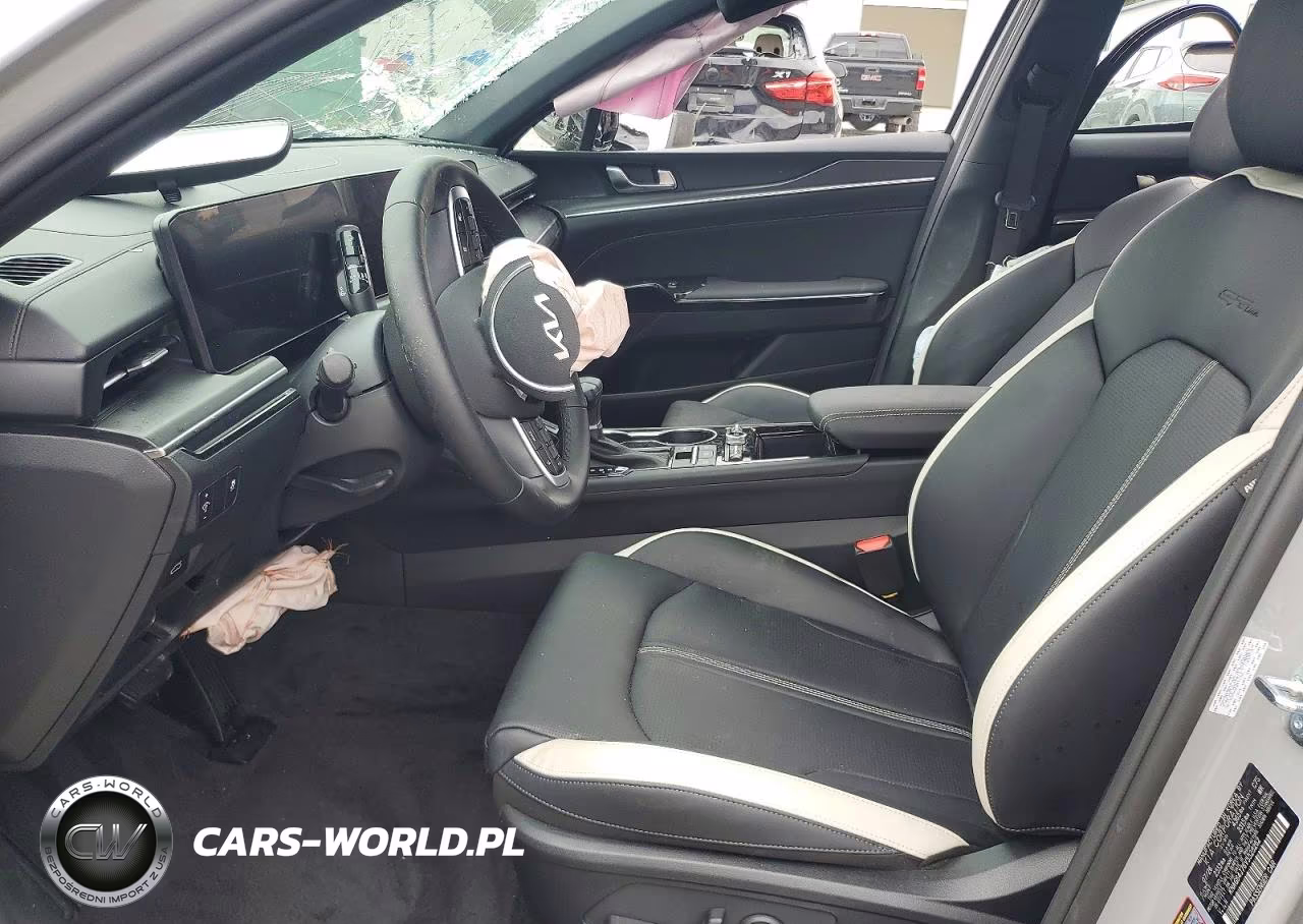 2027 Kia K5 Gt Line VIN:KNAG64J76V5528262 - 7