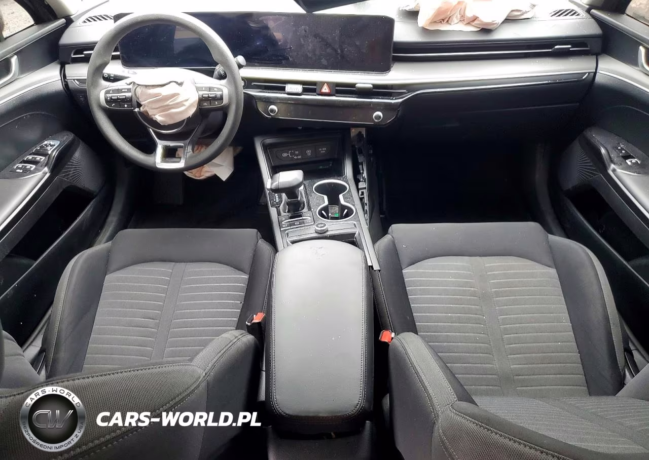 2026 Kia K5 Lxs VIN:KNAG24J76T5451370 - 8