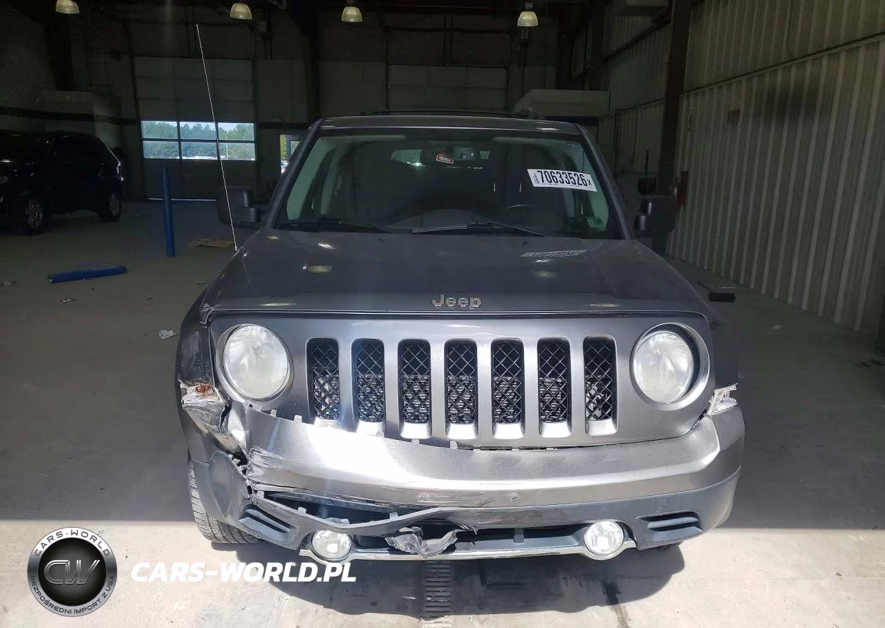 2012 Jeep Patriot Latitude VIN:1C4NJRFB7CD689368 - 5