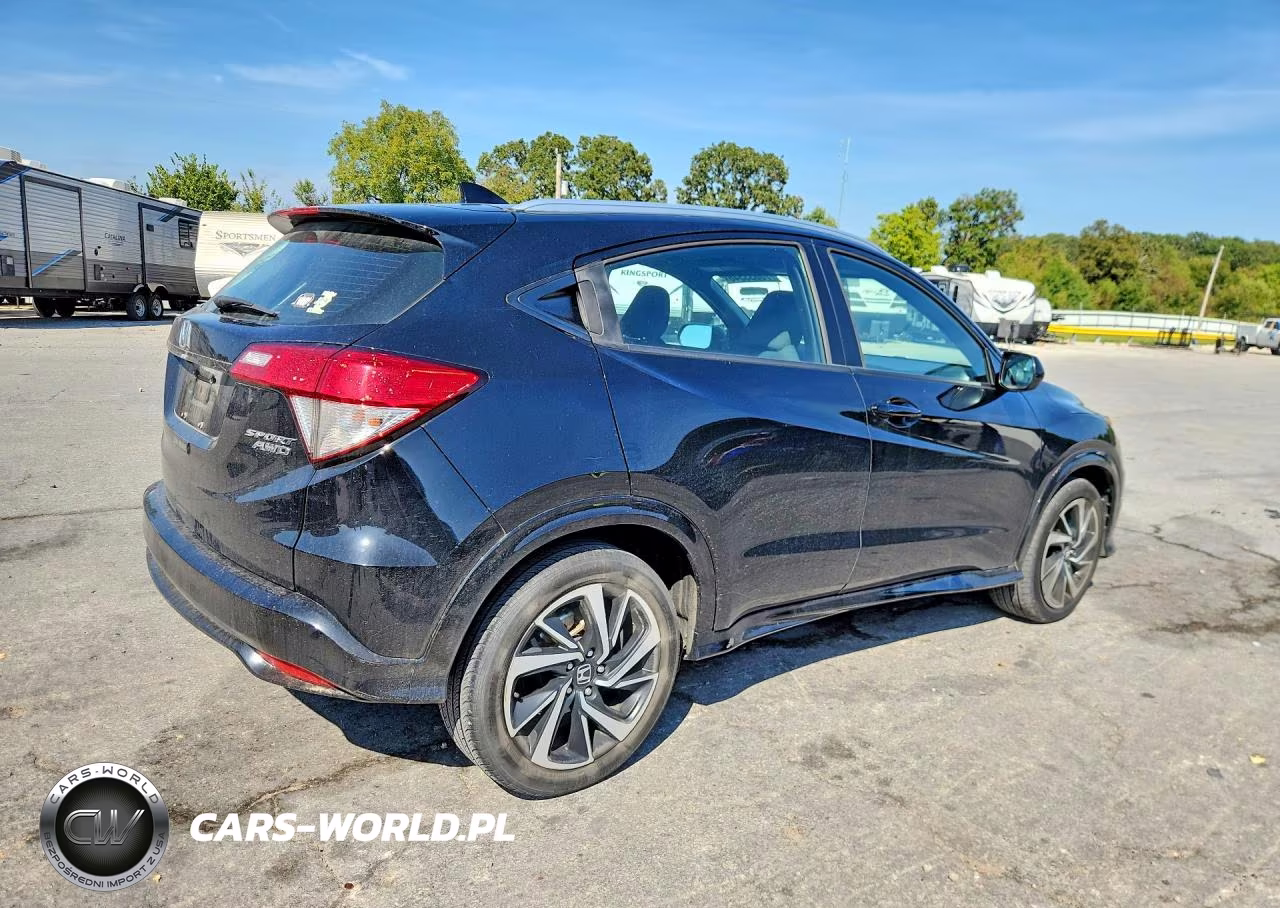2019 Honda Hr-V Sport VIN:3CZRU6H11KG716653 - 3