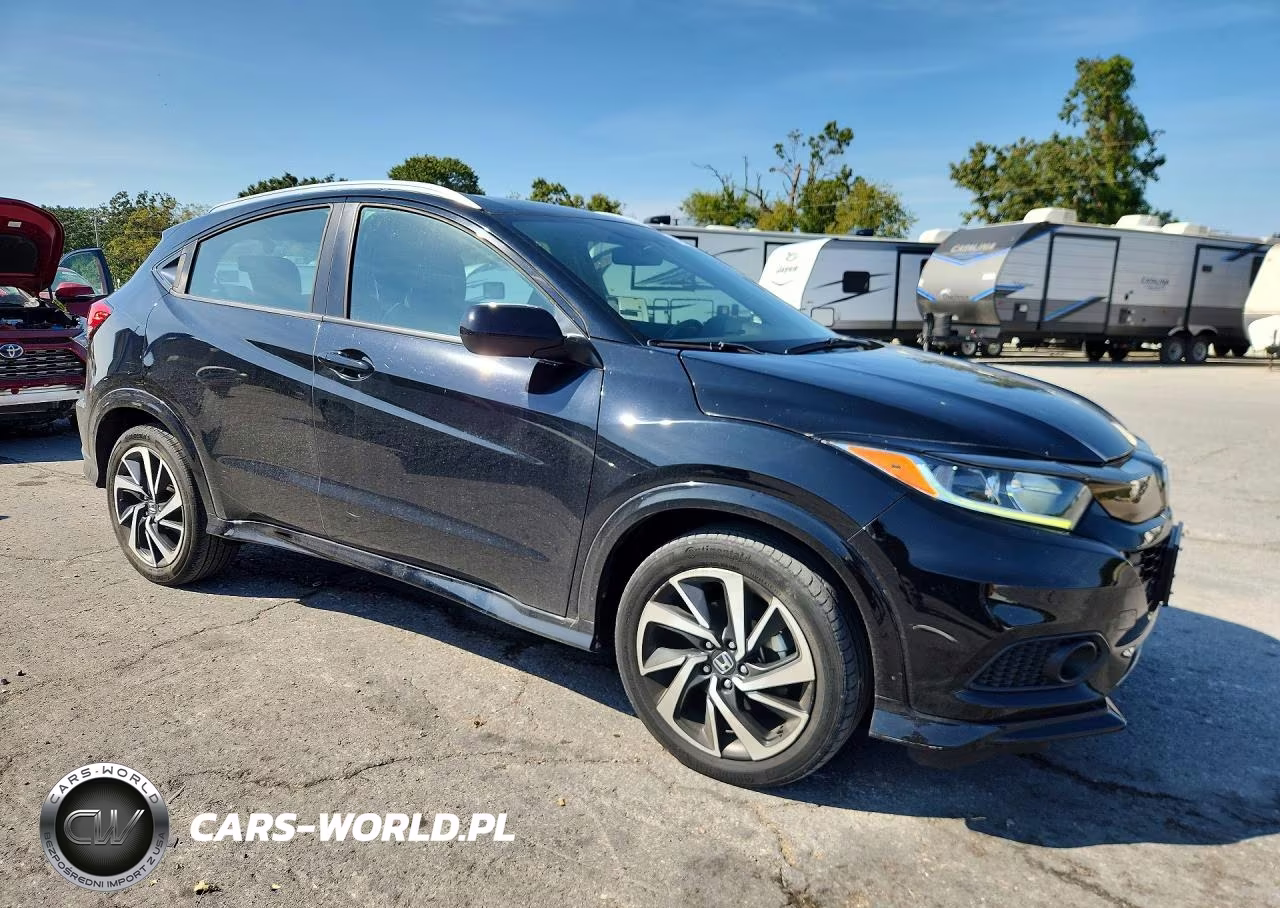 2019 Honda Hr-V Sport VIN:3CZRU6H11KG716653 - 4