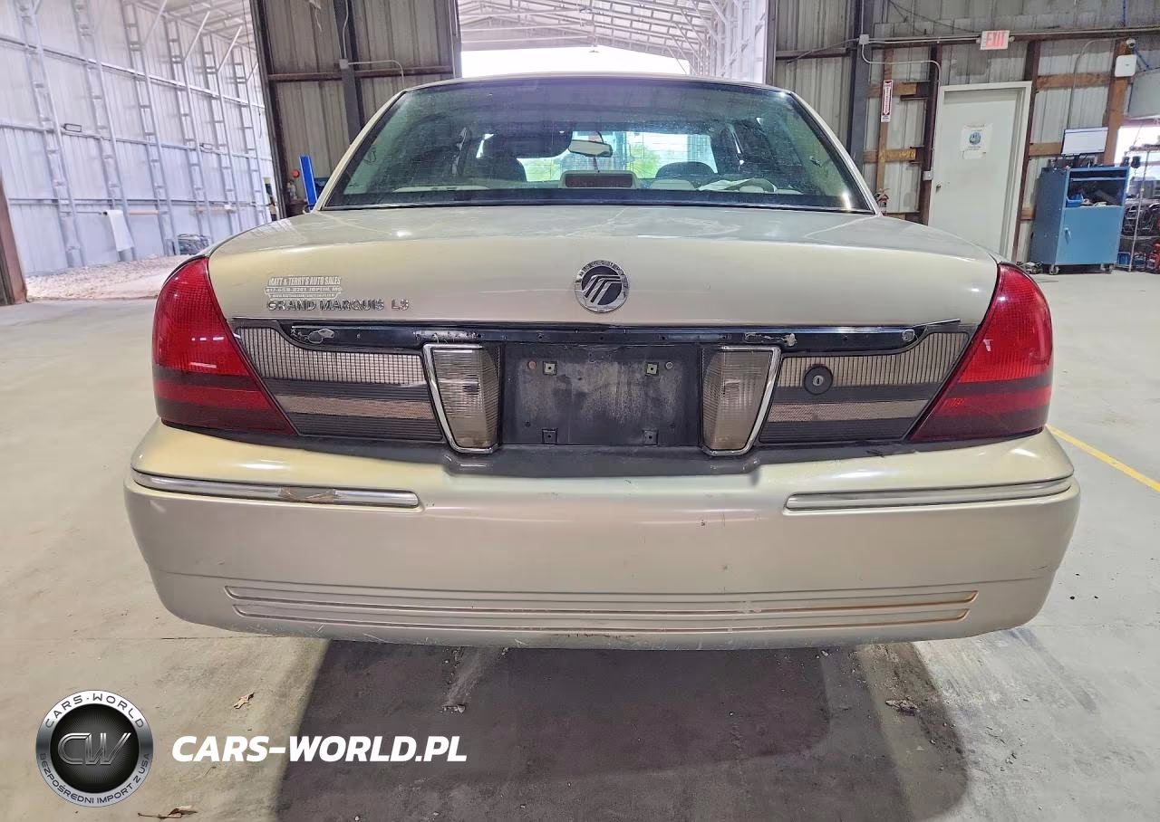 2010 Mercury Grand Marquis Ls VIN:2MEBM7FV6AX619244 - 6