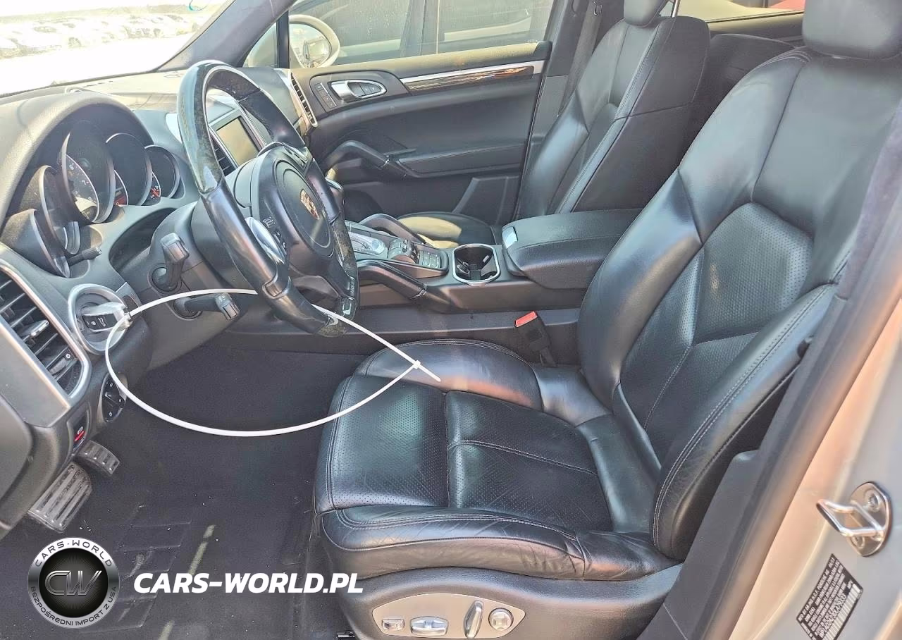 2013 PORSCHE CAYENNE GTS VIN:WP1AD2A23DLA79333 - 7