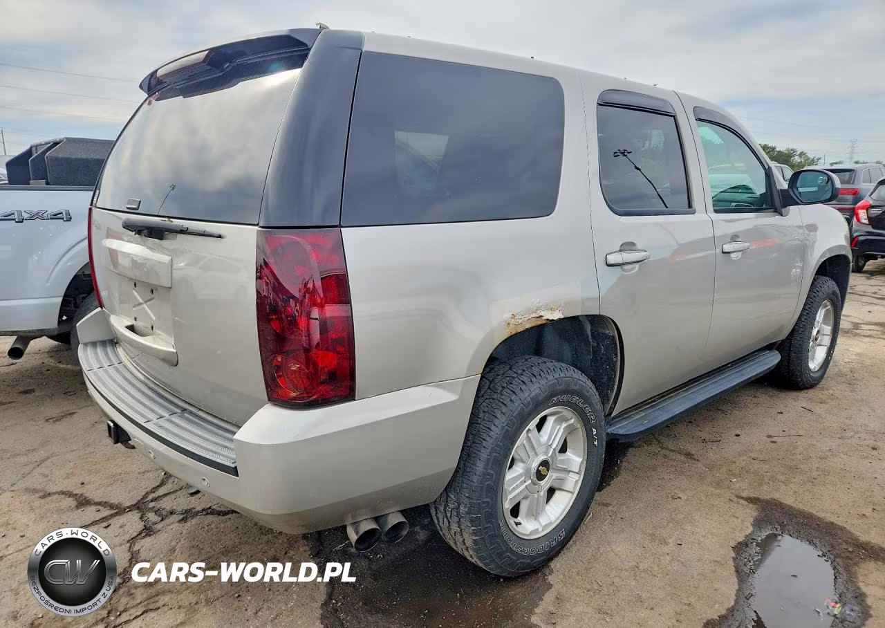 2007 GMC Yukon VIN:1GKFK13007R311556 - 3