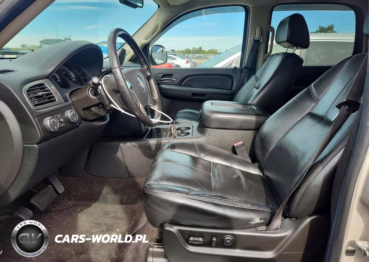 2007 GMC Yukon VIN:1GKFK13007R311556 - 7