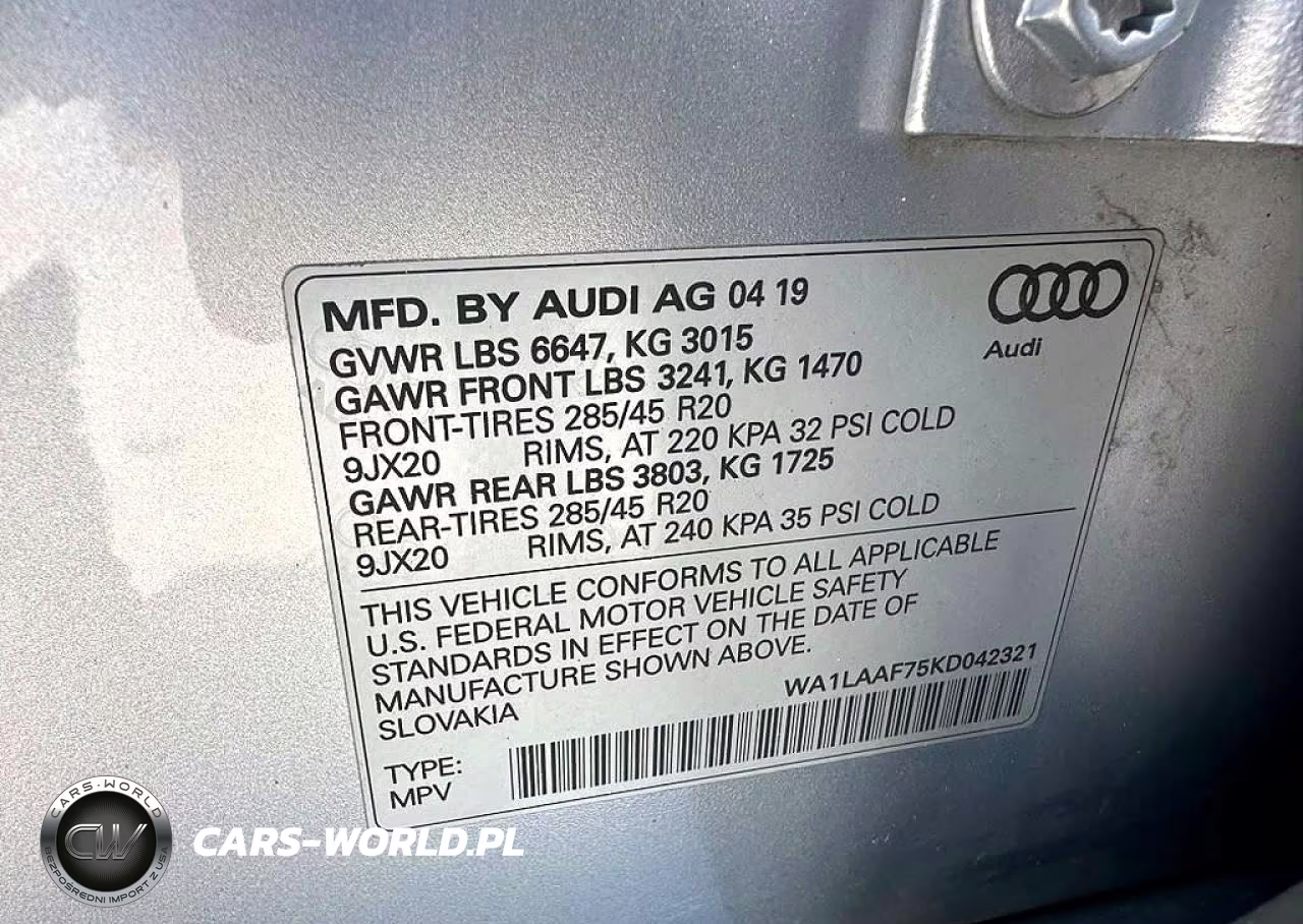 2019 Audi Q7 VIN:WA1LAAF75KD042321 - 10