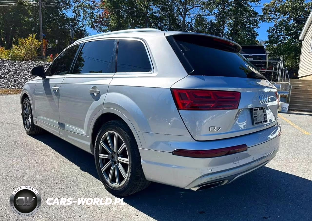 2019 Audi Q7 VIN:WA1LAAF75KD042321 - 2