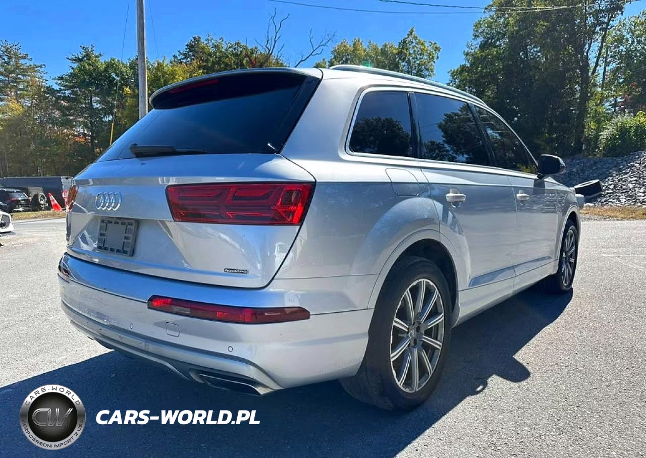 2019 Audi Q7 VIN:WA1LAAF75KD042321 - 3