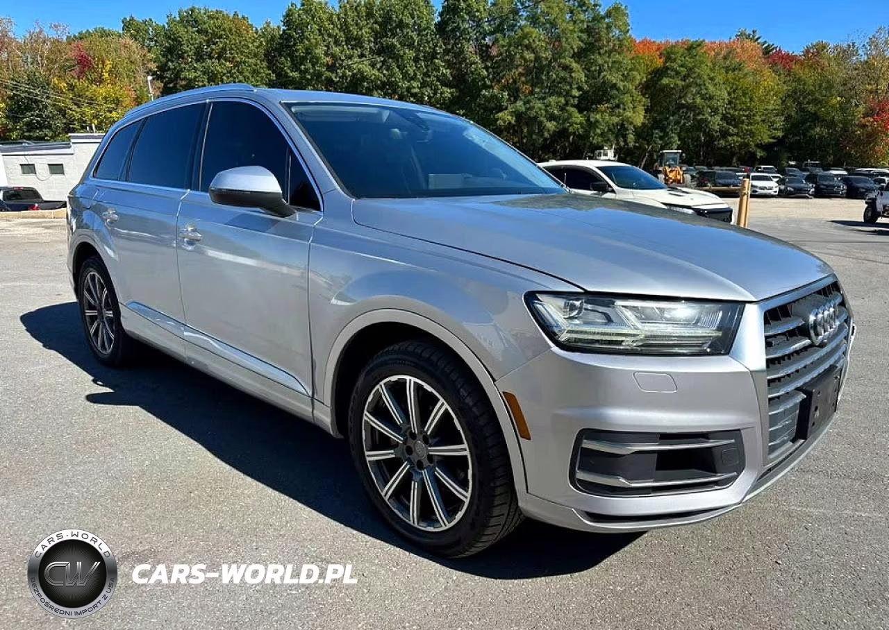 2019 Audi Q7 VIN:WA1LAAF75KD042321 - 4