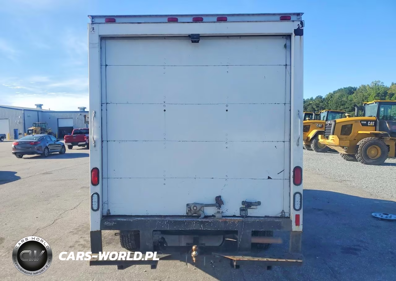 2010 Ford Econoline E350 Super Duty Cutaway Van VIN:1FDSE3FL6ADA86692 - 6