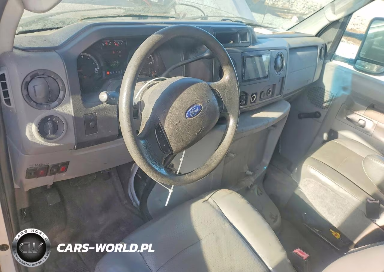 2010 Ford Econoline E350 Super Duty Cutaway Van VIN:1FDSE3FL6ADA86692 - 8