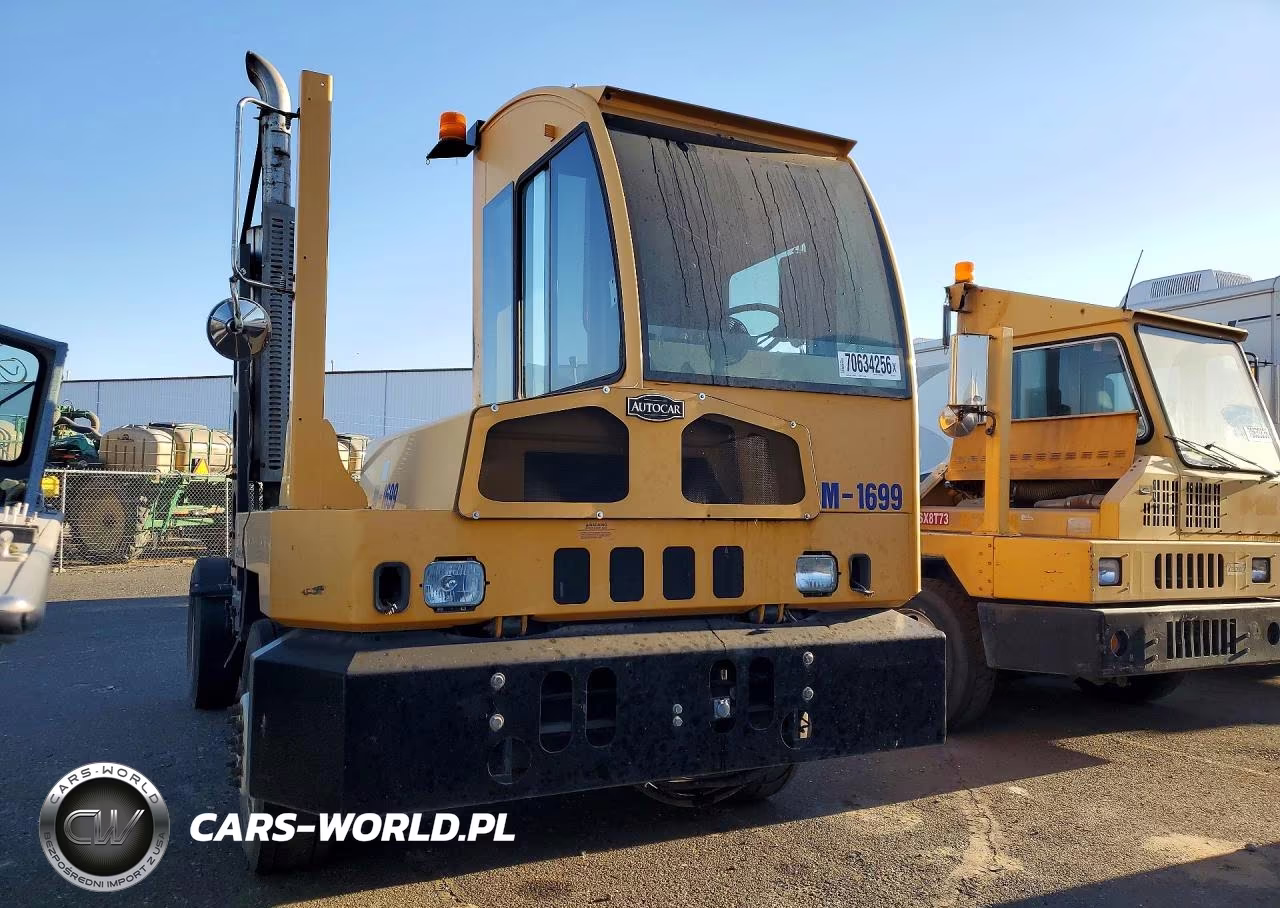 2016 Autocar Xspotter Yard Truck VIN:516G4G414GH220861 - 4