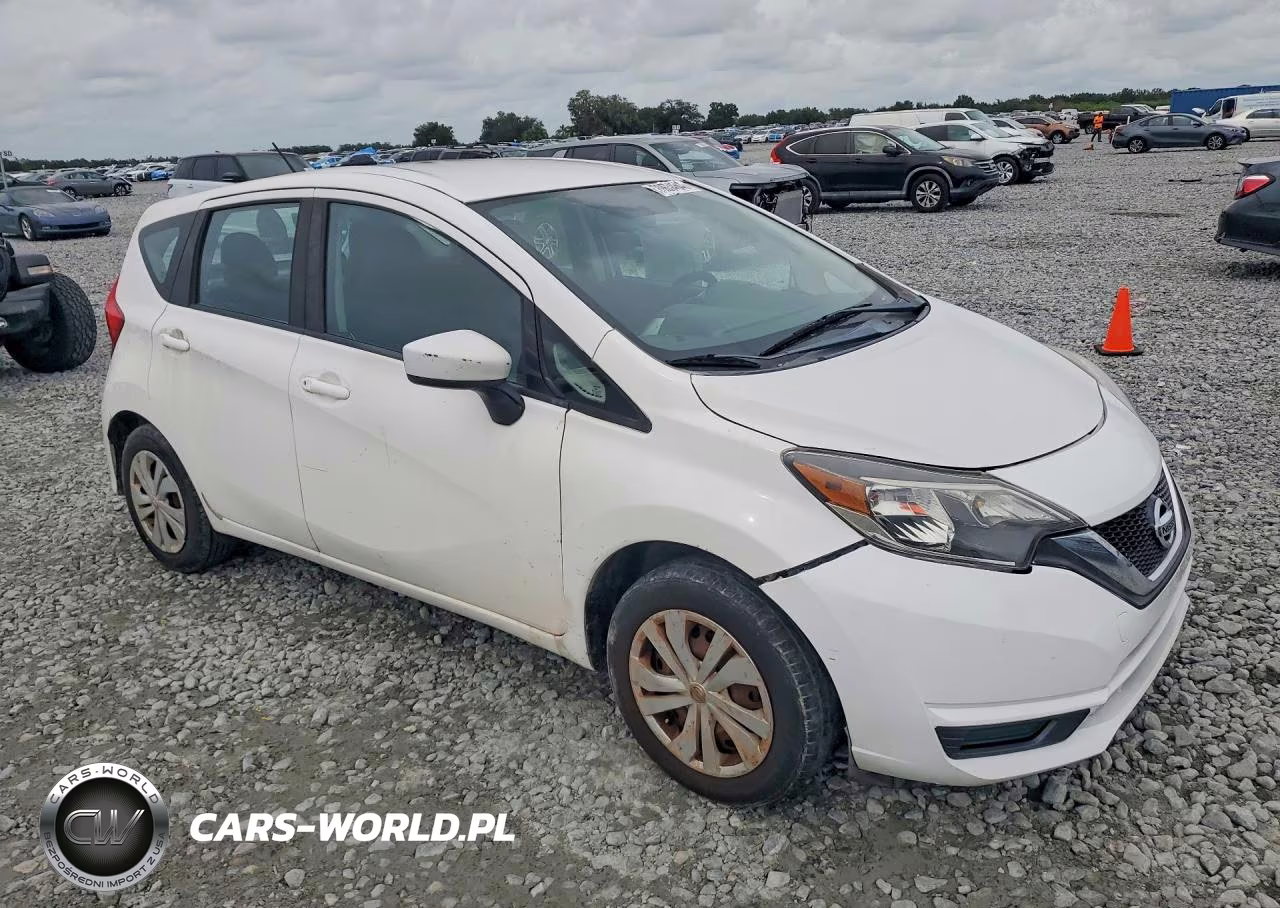2018 Nissan Versa Note S VIN:3N1CE2CP5JL369849 - 4