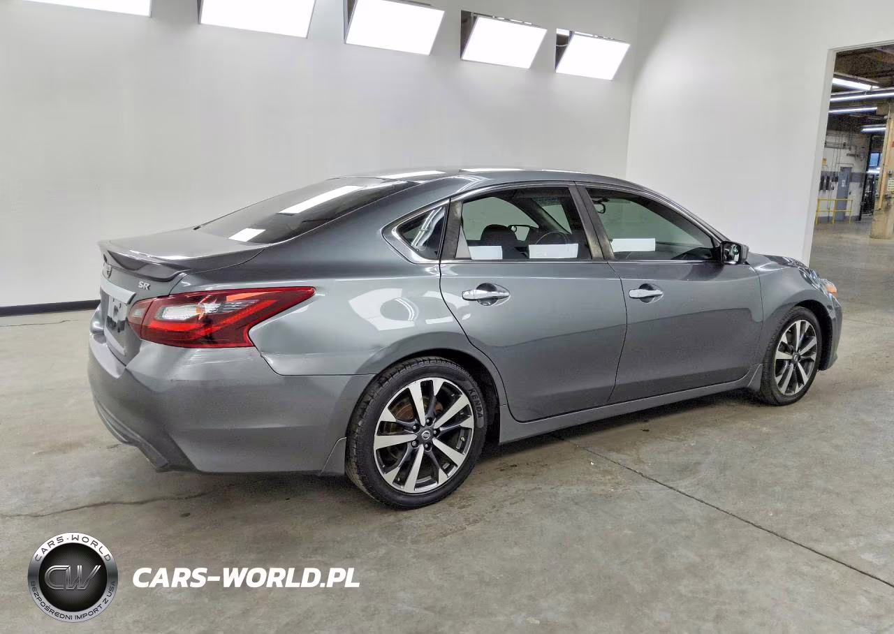 2017 Nissan Altima 2.5 Sr VIN:1N4AL3AP6HC266521 - 3