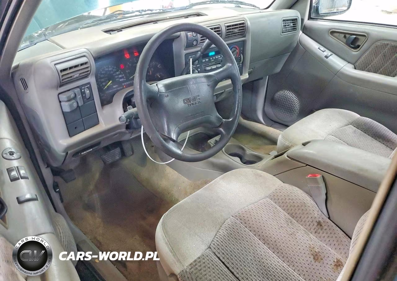 1996 GMC Sonoma VIN:1GTDT19W6T8505455 - 8