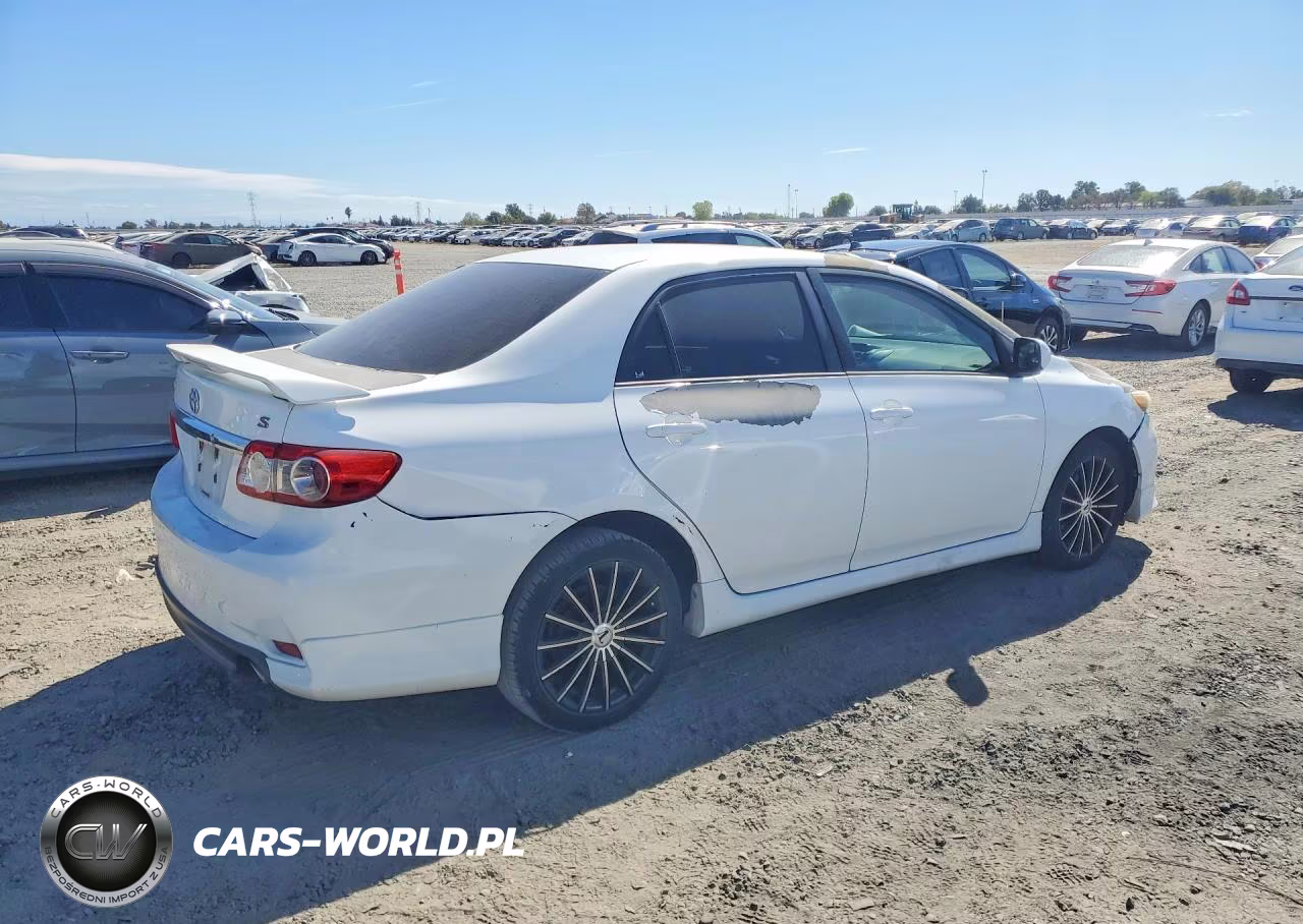 2013 Toyota Corolla S VIN:5YFBU4EEXDP215082 - 3