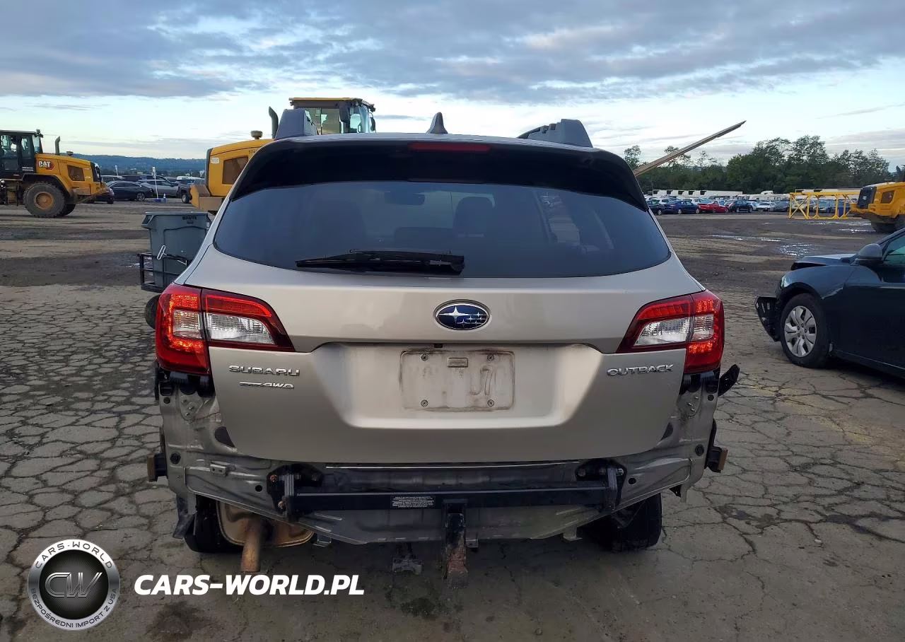 2018 Subaru Outback 2.5I Premium VIN:4S4BSACCXJ3386033 - 6