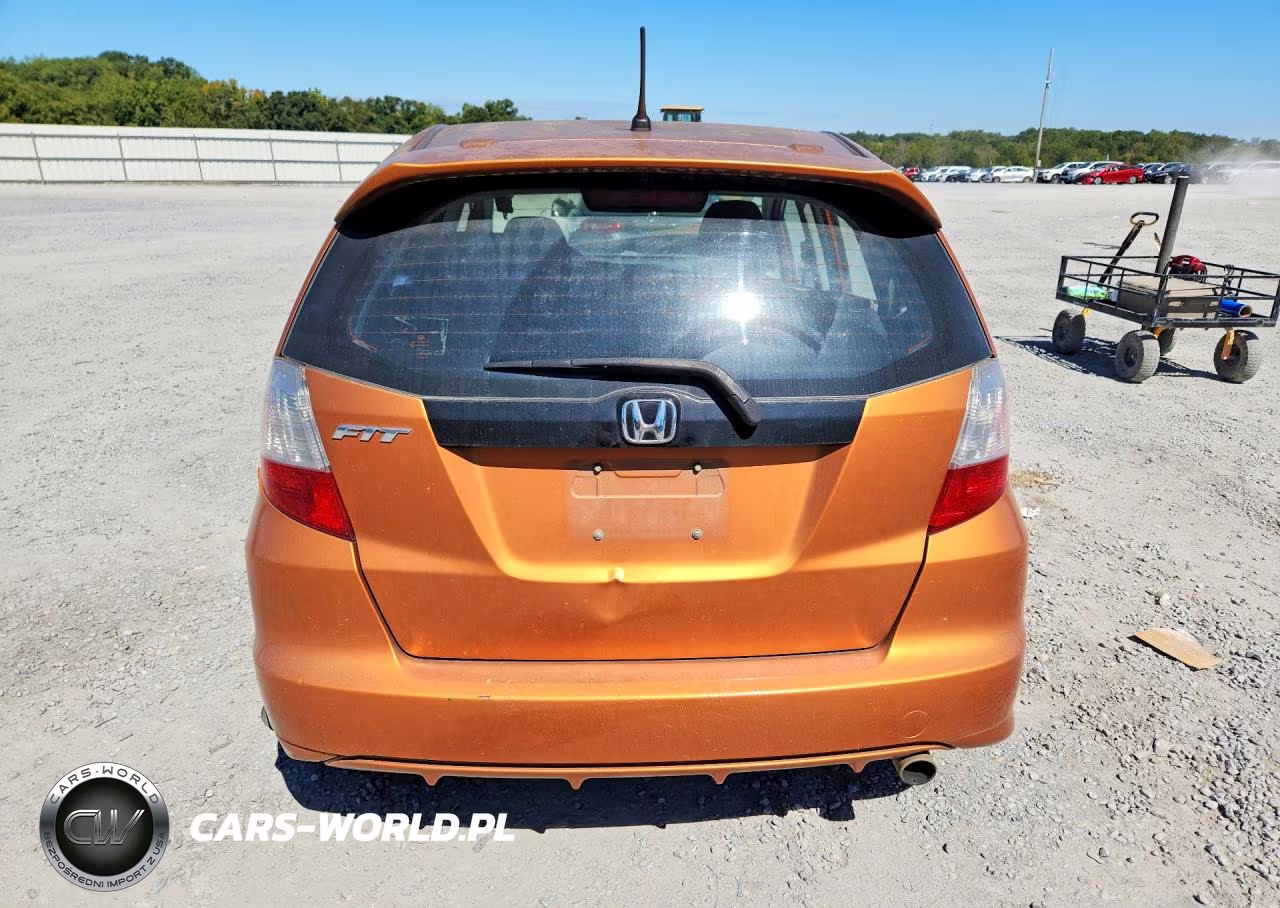 2010 Honda Fit Sport VIN:JHMGE8H45AS027351 - 6