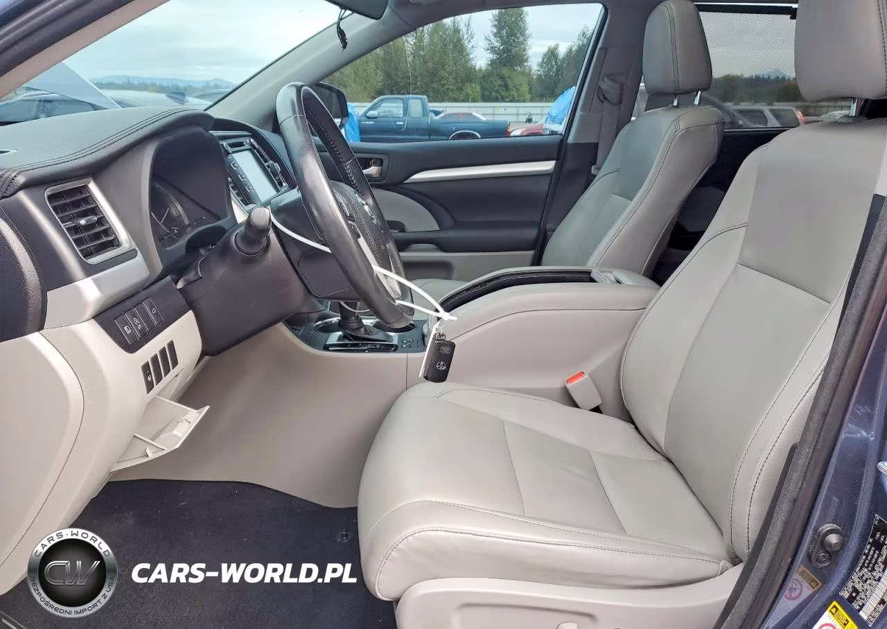 2018 Toyota Highlander Xle VIN:5TDJZRFH3JS833379 - 7