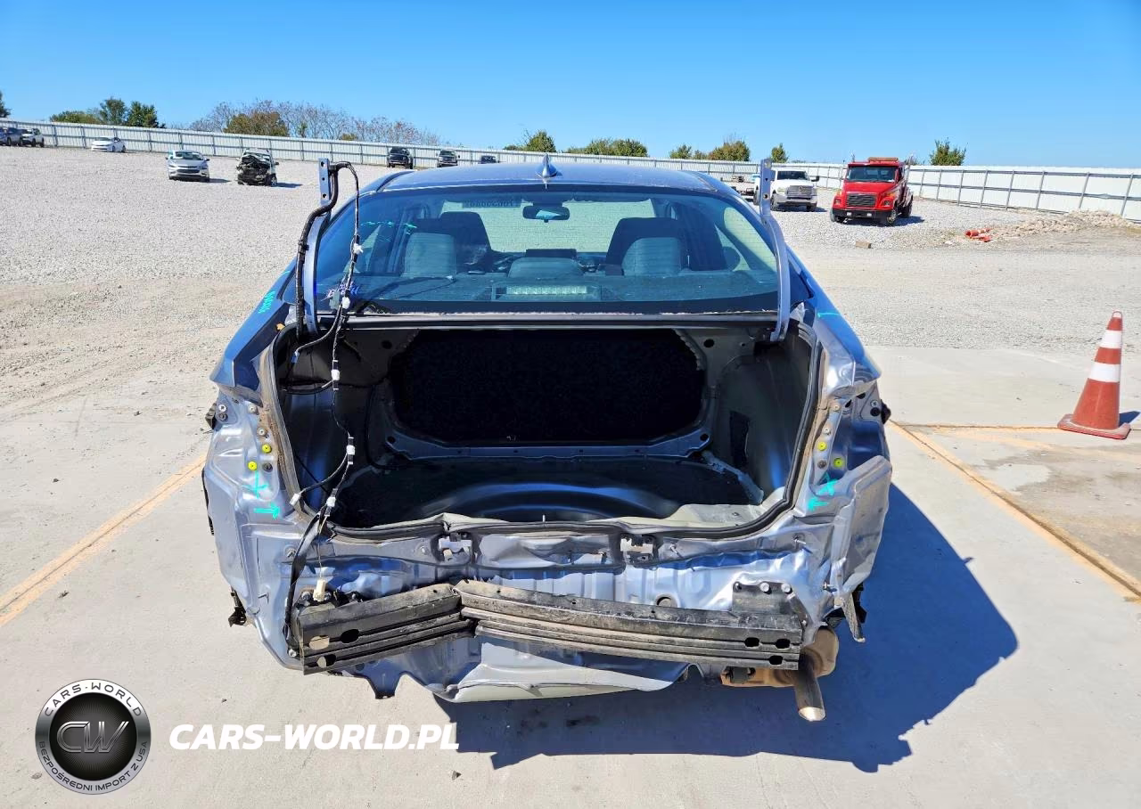 2022 Toyota Corolla Le VIN:5YFEPMAE5NP384650 - 6