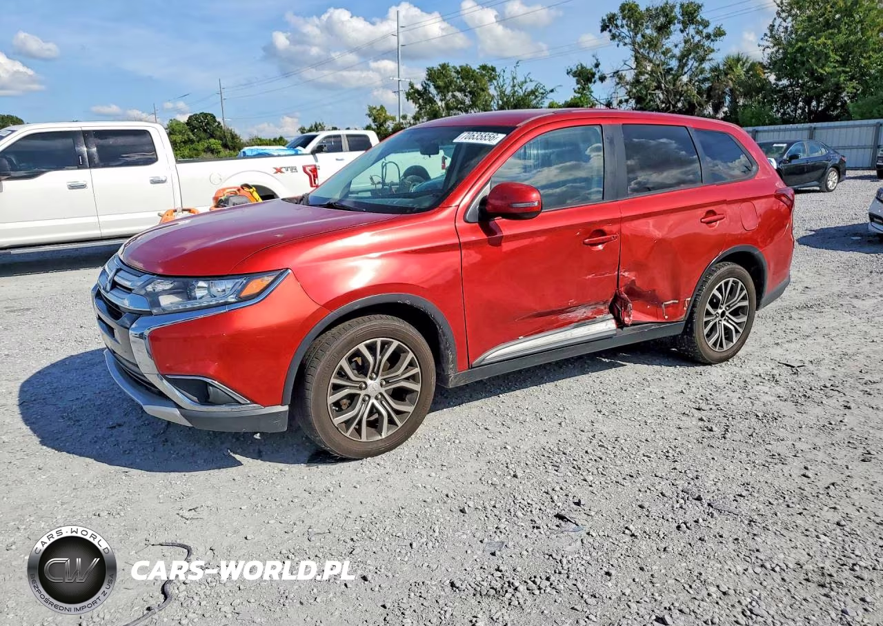 2016 Mitsubishi Outlander Se – zdjęcie 1 z 13