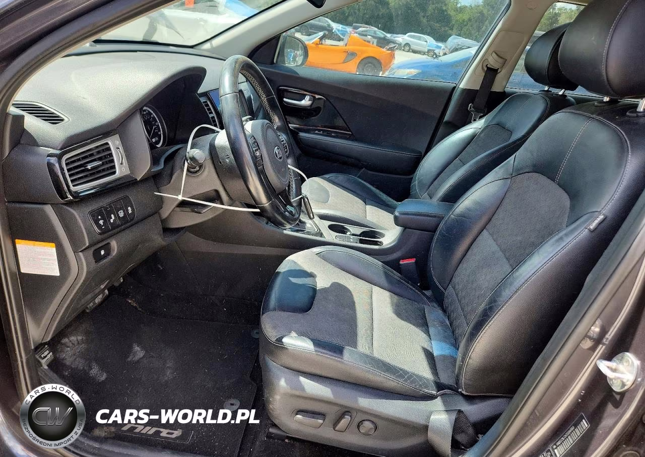 2018 Kia Niro Ex VIN:KNDCC3LCXJ5134563 - 7