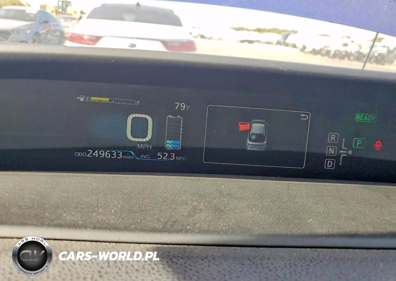 2016 Toyota Prius Two VIN:JTDKBRFU7G3500957 - 9