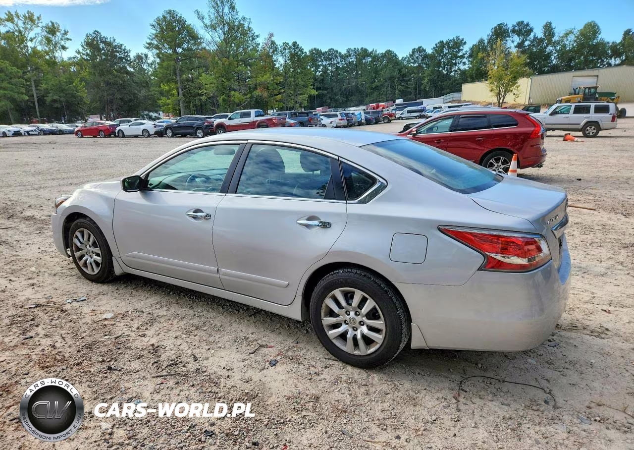 2015 Nissan Altima 2.5 S VIN:1N4AL3AP7FN402107 - 2