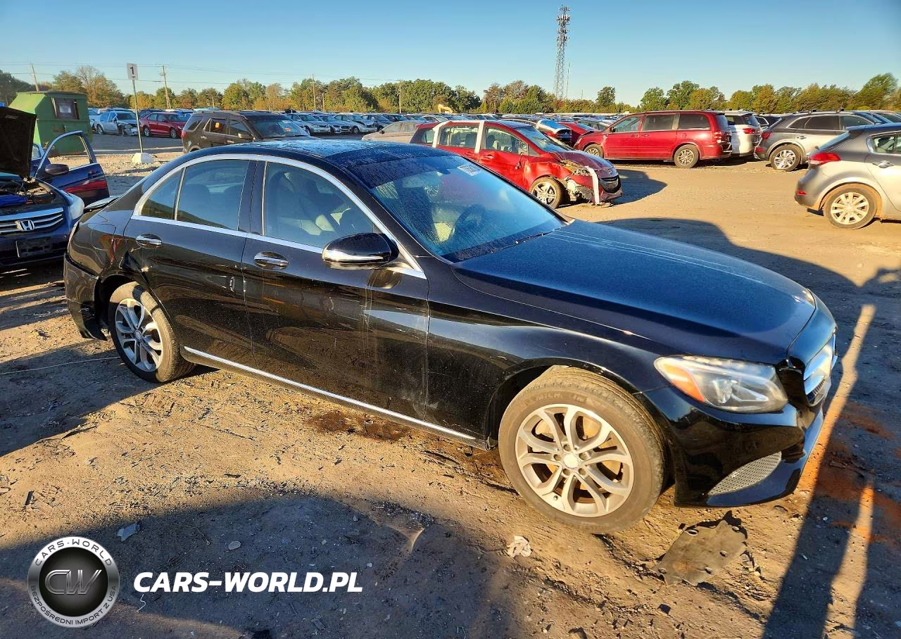 2015 Mercedes-Benz C 300 4Matic VIN:55SWF4KB7FU000844 - 4