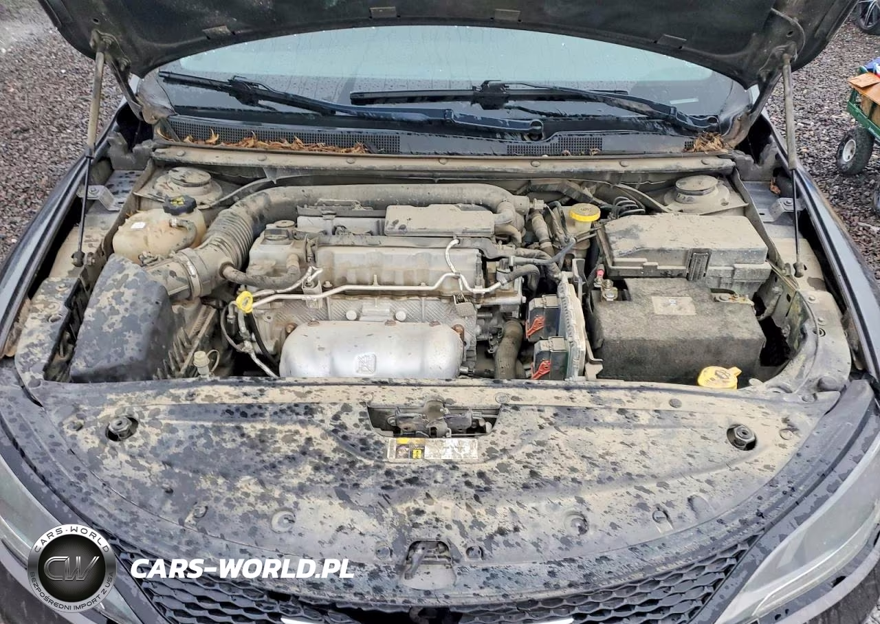 2017 Chrysler 200 Lx VIN:1C3CCCFB9HN500353 - 11