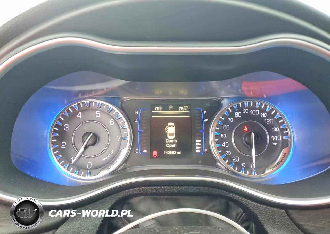 2017 Chrysler 200 Lx VIN:1C3CCCFB9HN500353 - 9