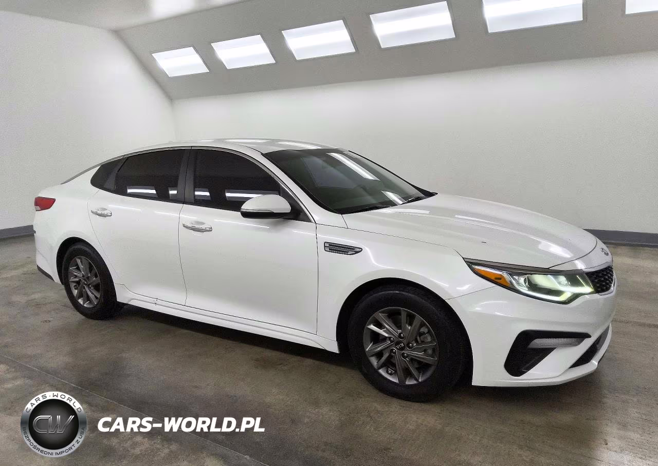 2019 Kia Optima Lx VIN:5XXGT4L35KG351085 - 4
