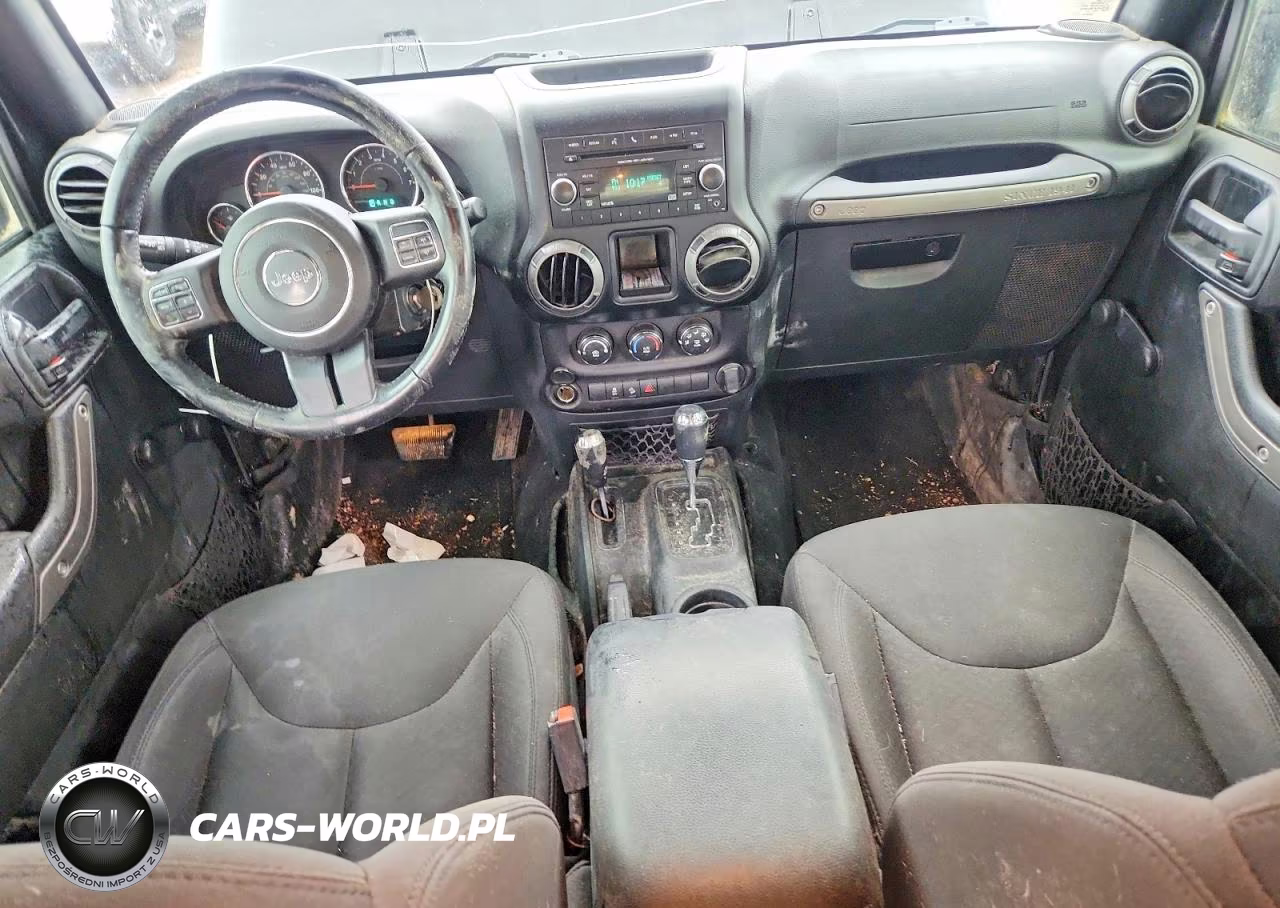 2016 Jeep Wrangler Unlimited Sport VIN:1C4BJWDG3GL320812 - 8