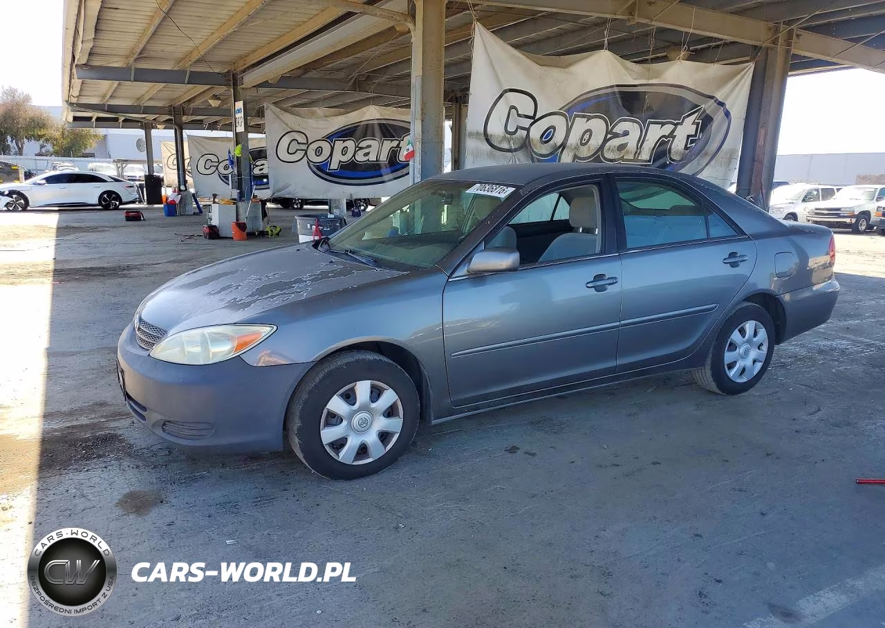 2003 Toyota Camry Le
