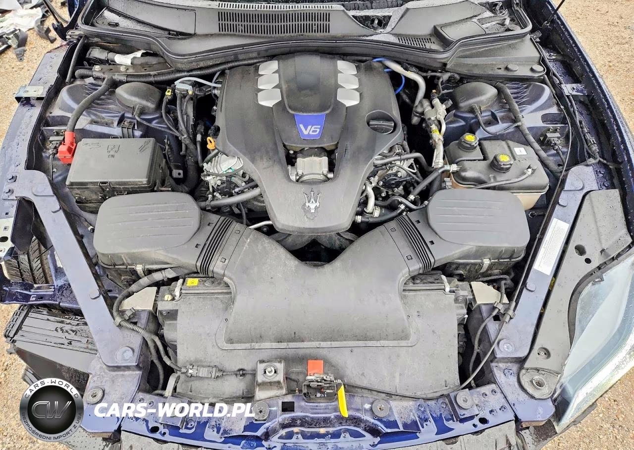 2018 Maserati Quattroporte S VIN:ZAM56YRL9J1286633 - 11